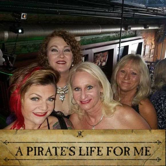 Meet your Posher, Robyn - Picture 1 of 1